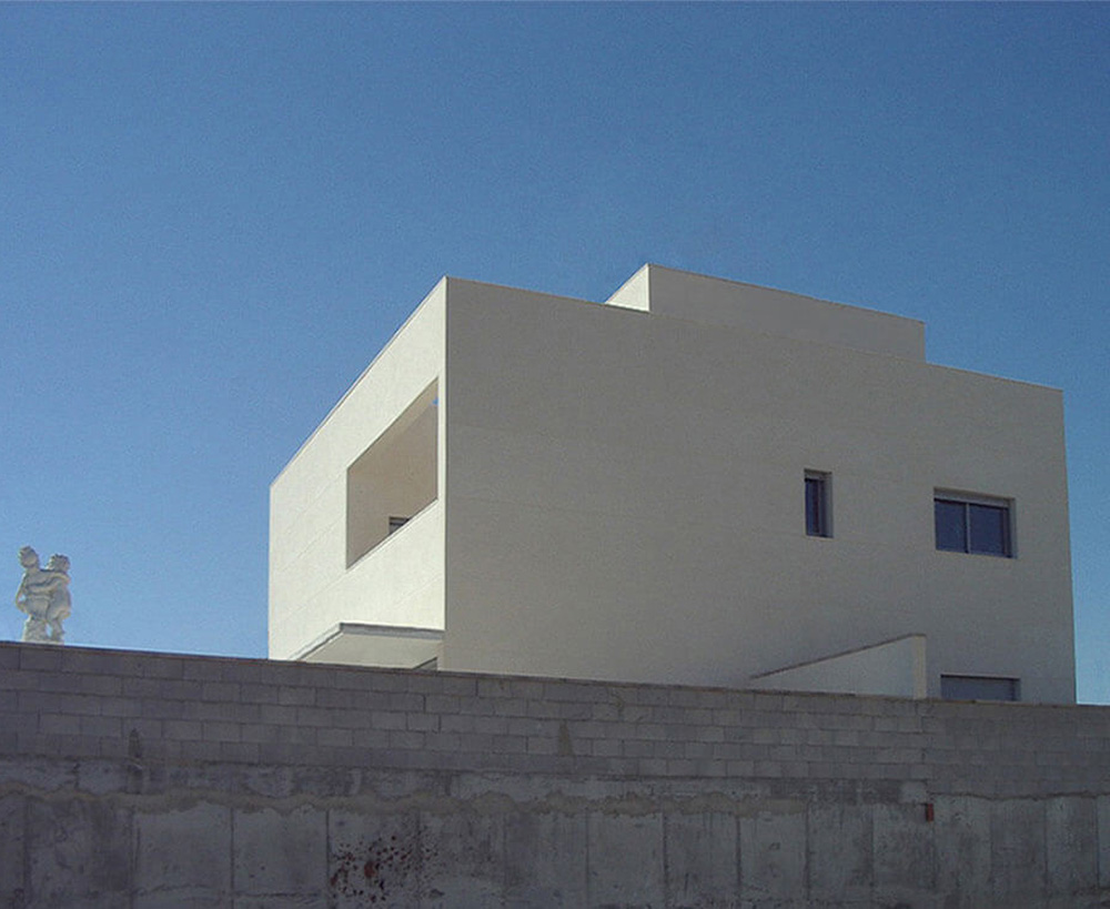Vivienda unifamiliar de nueva construcción en Alicante.